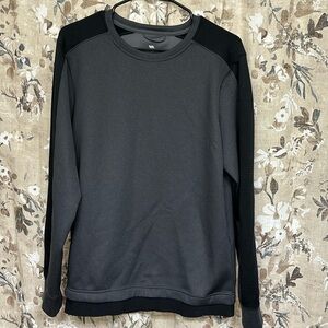 Lightweight workout crew neck